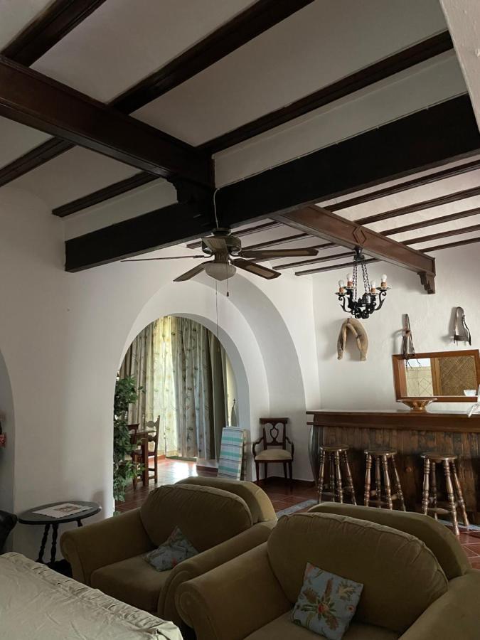 Cortijo Donana Villa La Puebla de Cazalla Bagian luar foto