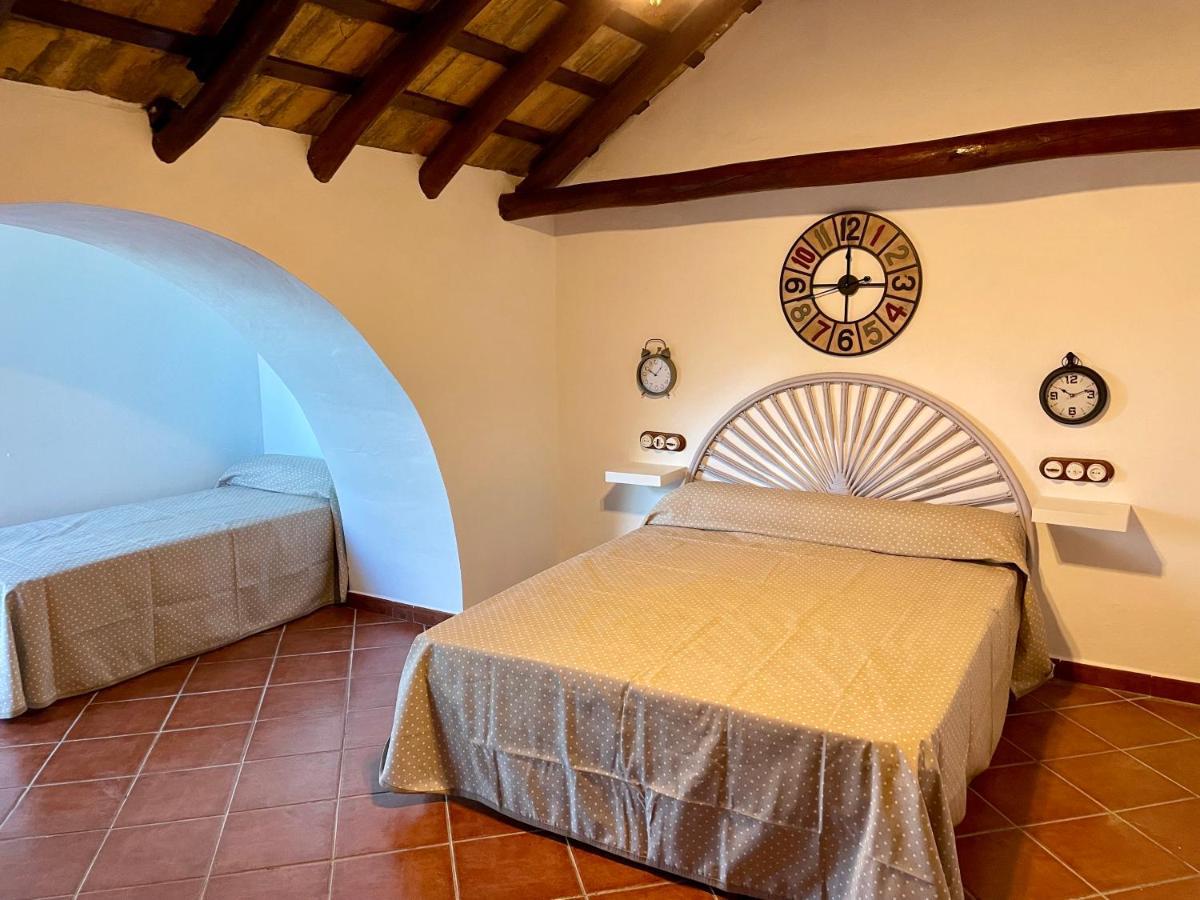 Cortijo Donana Villa La Puebla de Cazalla Bagian luar foto